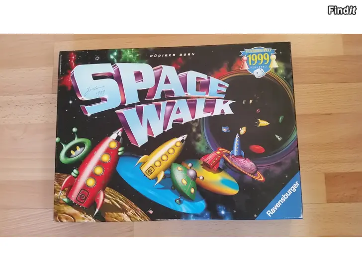 Myydään Space Walk peli - vuoden 1999 perhepeli  -hinta 10e