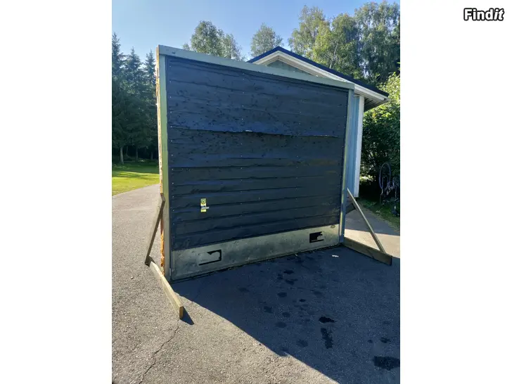 Myydään Pisari autotallin kippiovi