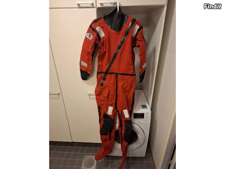 Myydään Ursuit Aws Lady