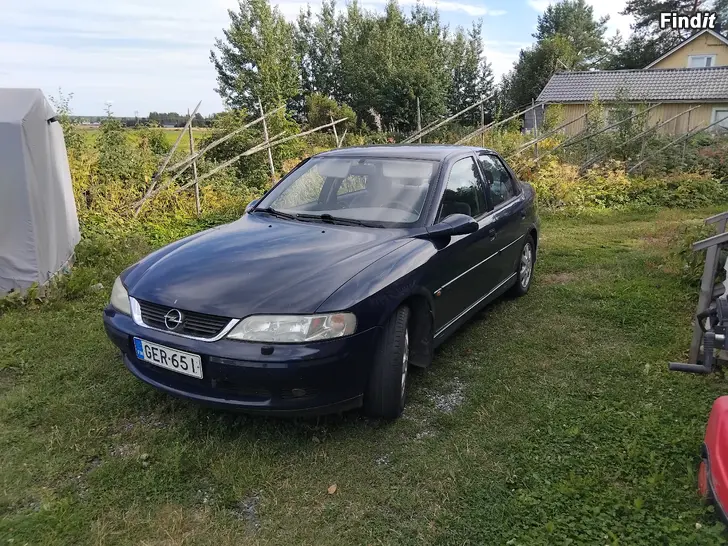 Myydään Opel Vectra B 1.8 Elegance