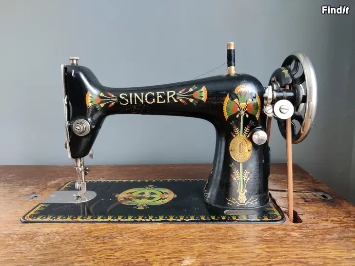 Säljes Singer trampsymaskin