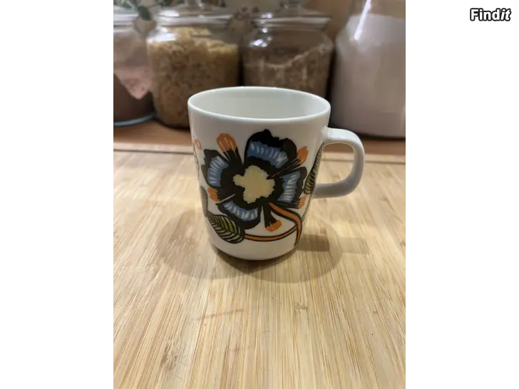 Ostetaan Marimekko Oiva tiara mugg