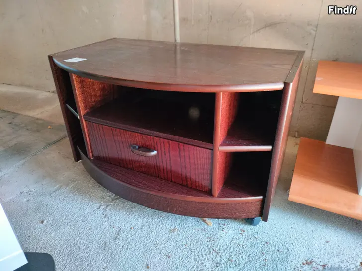 Säljes TV bord