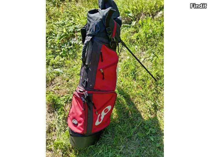Myydään Golfbag
