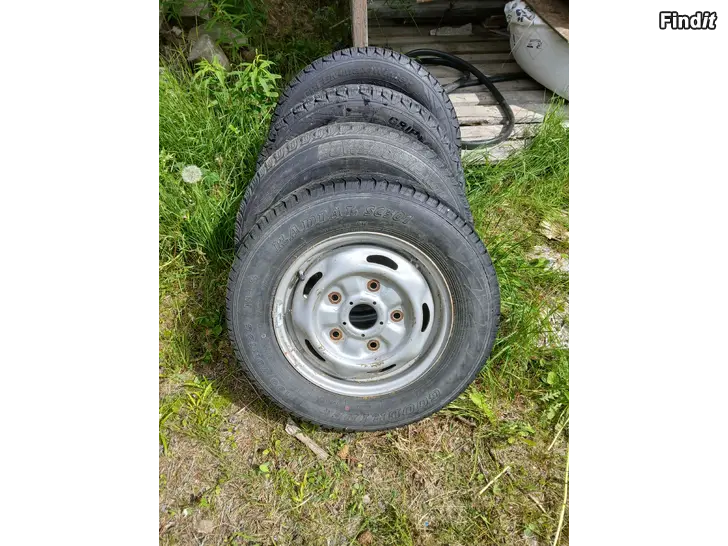Säljes Ford transit 195/70R15