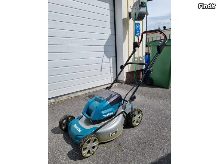 Säljes Säljes Makita akkugräsklippare, köpt 04/2025