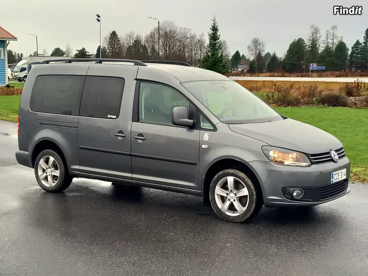 Myydään Volkswagen Caddy Maxi Comfortline 1.6 TDi 102hv Autom.Paku Invaluiskalla