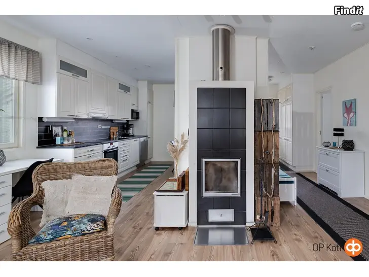 Säljes Parhus 3r÷k, b. 81 m2 i Korsholm. VISNING 18.1