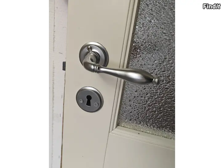 Säljes Dörrhandtag mellandörr