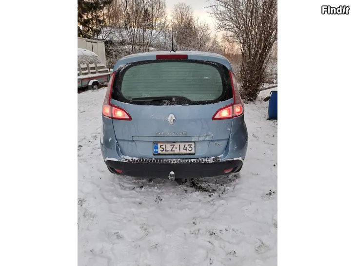 Myydään Renault scenic