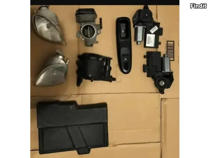 Myydään Lasinnostimen moottori abspumppu akkukotelonkanssi