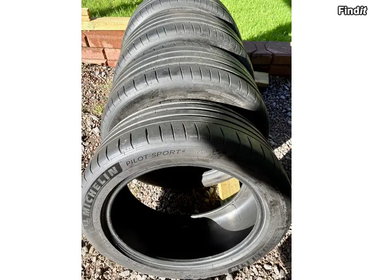 Säljes Michelin Pilot Sport4 265/45/19