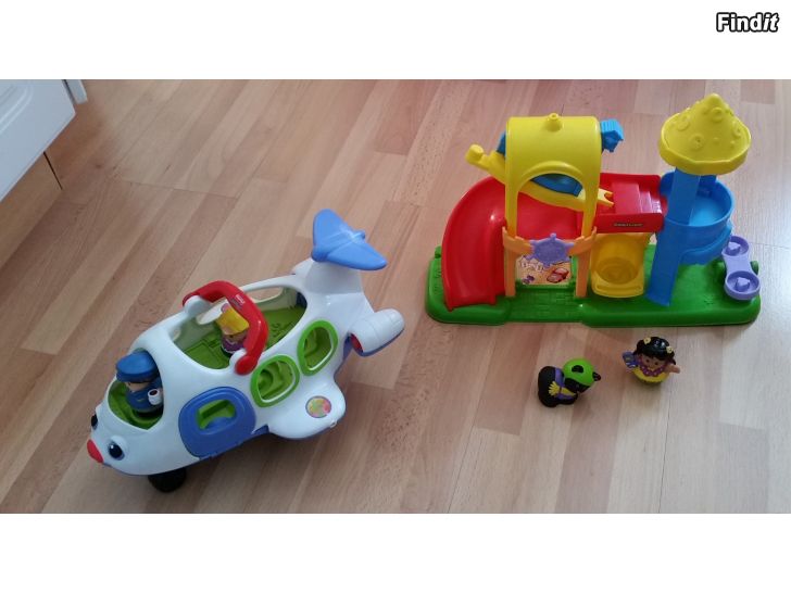 Myydään Fisher Price Little People lentokone ja liukumäki