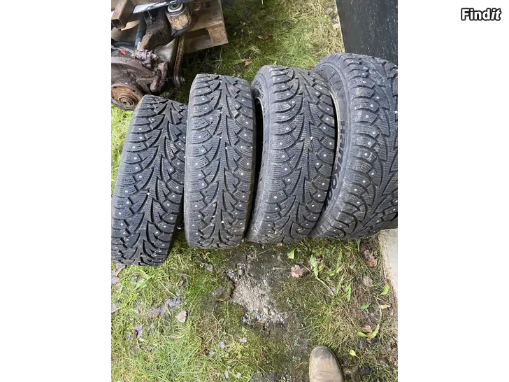 Säljes Vinterdäck 185/65R14