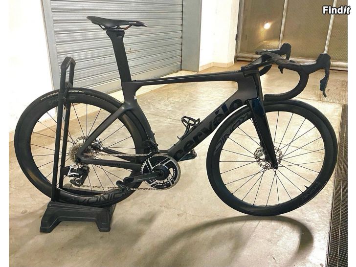 Säljes 2023 Cervélo S5 Red eTap AXS