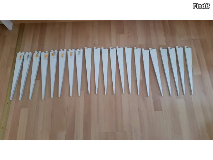 Myydään Hyllyn kannatin 35cm metallia valkoinen 21kpl 25e