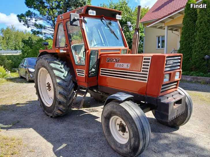 Myydään Fiat 880 5
