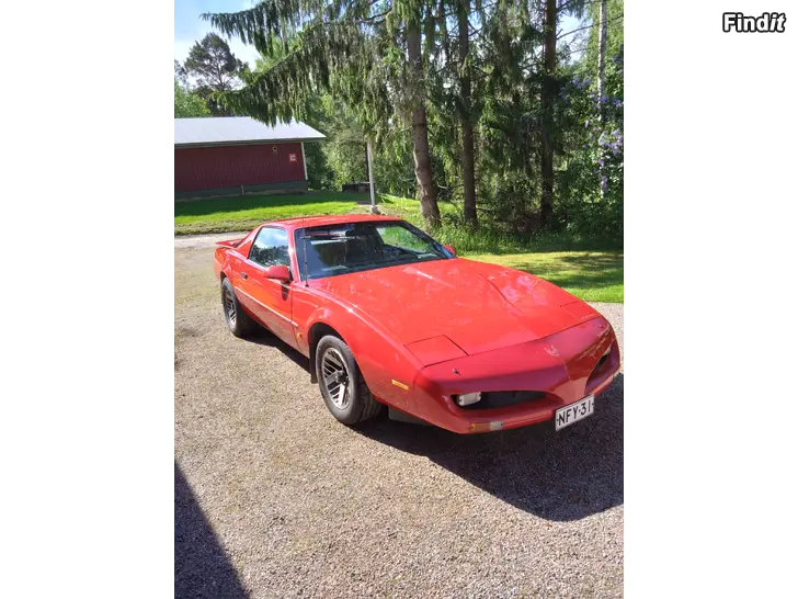 Säljes MUSEIBESIKTAD PONTIAC