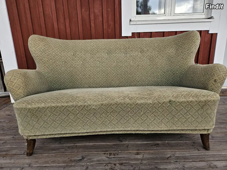 Säljes Antik soffa