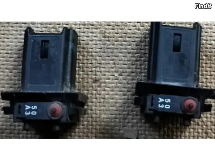 Myydään Kaasuläpäkotelo