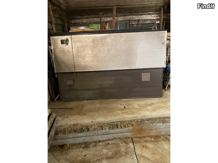 Säljes Garage dörr