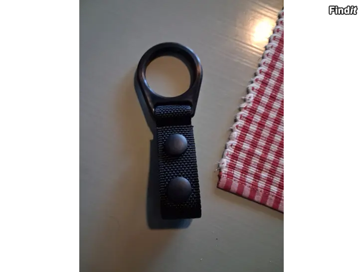 Myydään C-Cell taskulampun pidike  Uncle Mikes