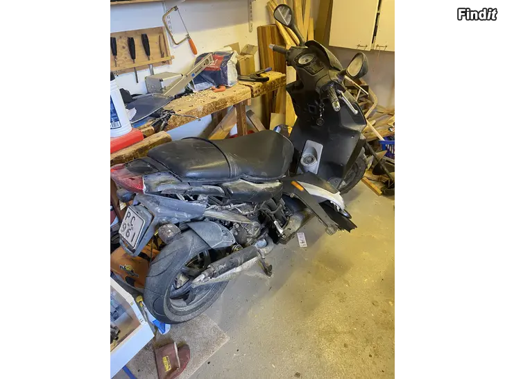 Säljes Piaggio NRG