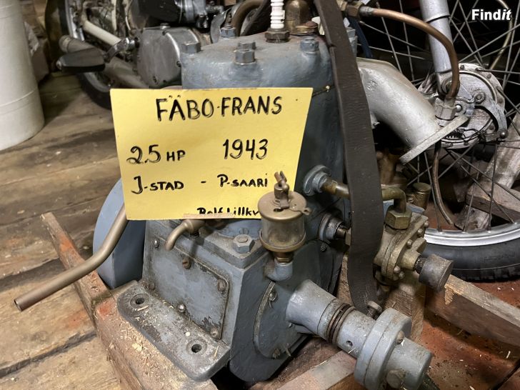 Säljes Båtmotor Fäbo-Frans, komplett inombordare 2.5 hk