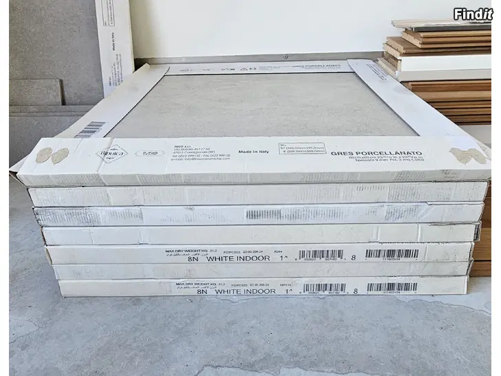 Säljes Bibulca 60x60 golv- och väggplattor