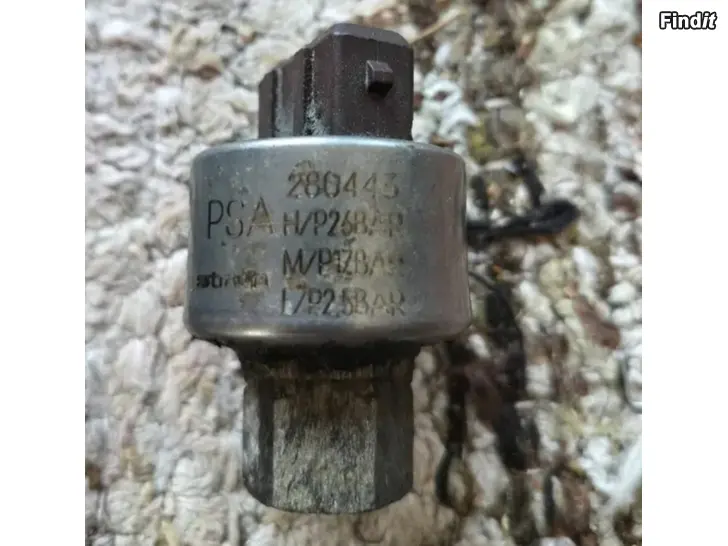 Myydään PSA 280443 ilmastoininpainekytkin työsylinteri kytkin