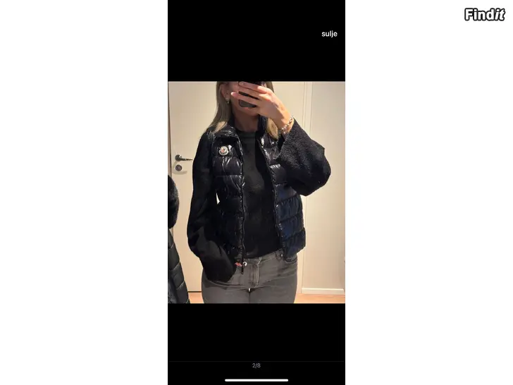 Säljes Moncler väst stl S