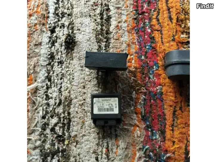 Säljes Sähköikkunoiten rele ilmasttoinin rele kaasuläpän asentotunnistin