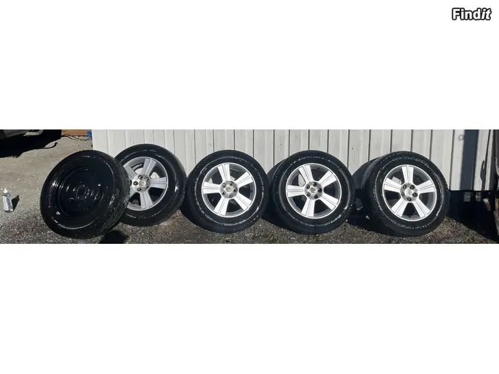 Myydään Kesärenkaat aluvanteilla, vararengas kaupan päälle