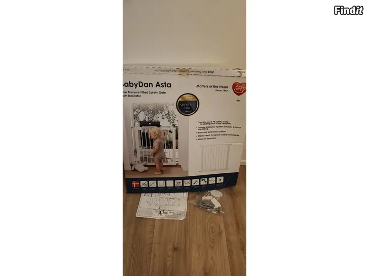 Säljes BabyDan Asta grind