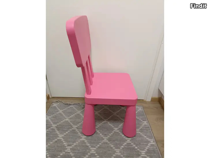 Myydään Ikea vaaleanpunainen penkki