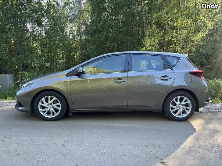 Säljes Toyota Auris 1.6 D-4D Active-2016