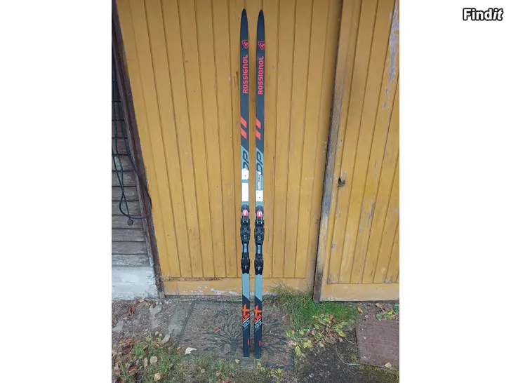 Säljes Rossignol DP Transparent stakskidor