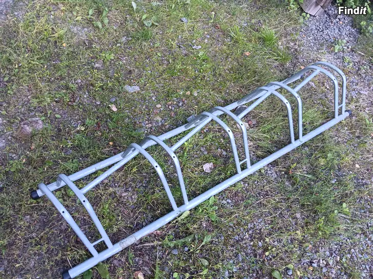 Myydään Pyöräteline