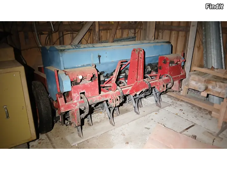 Säljes Såmaskin med småfrölåda