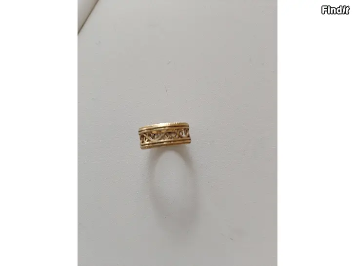 Myydään Kalevala filigraanisormus 18k kultaa