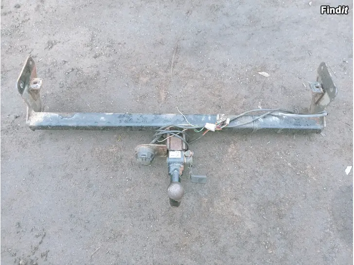 Myydään Kia Ceed 5D HB 2008 vetokoukku