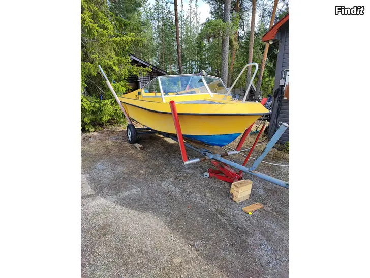 Myydään Vator 15 TL