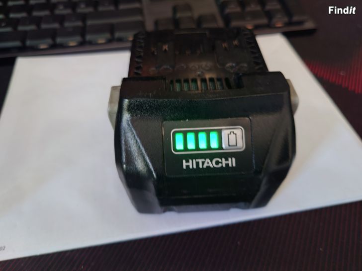 Myydään Hikoki 2.5/5Ah multivolt akku