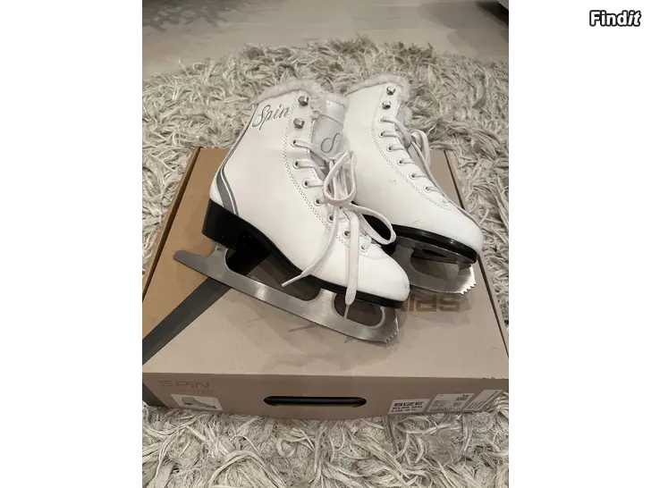 Säljes Konståkningsskridskor Spin Iceskate