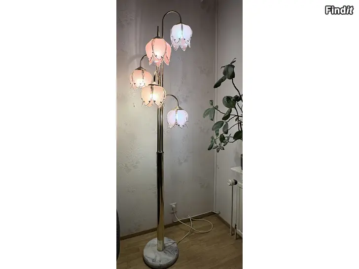 Säljes Golvlampa, vintage. Tulpan, tulip