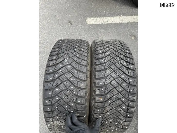 Myydään 2 kpl nastarenkaat 205/55R16