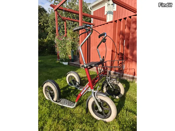 Säljes Tuplapotku Nix, kort modell