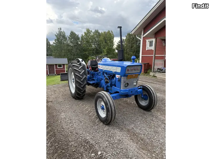 Säljes Ford 4000