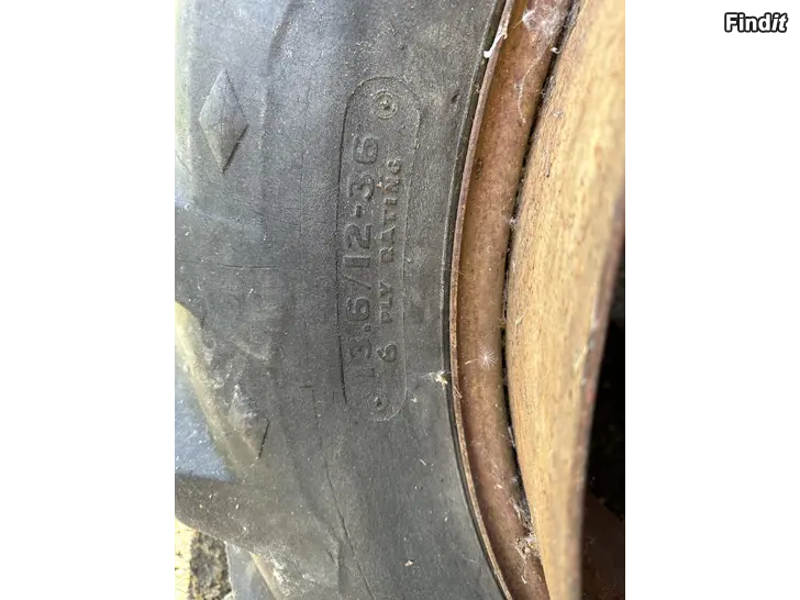 Säljes traktor däck