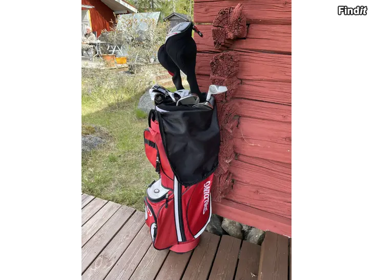 Säljes Golfset Spalding dam, fattning höger